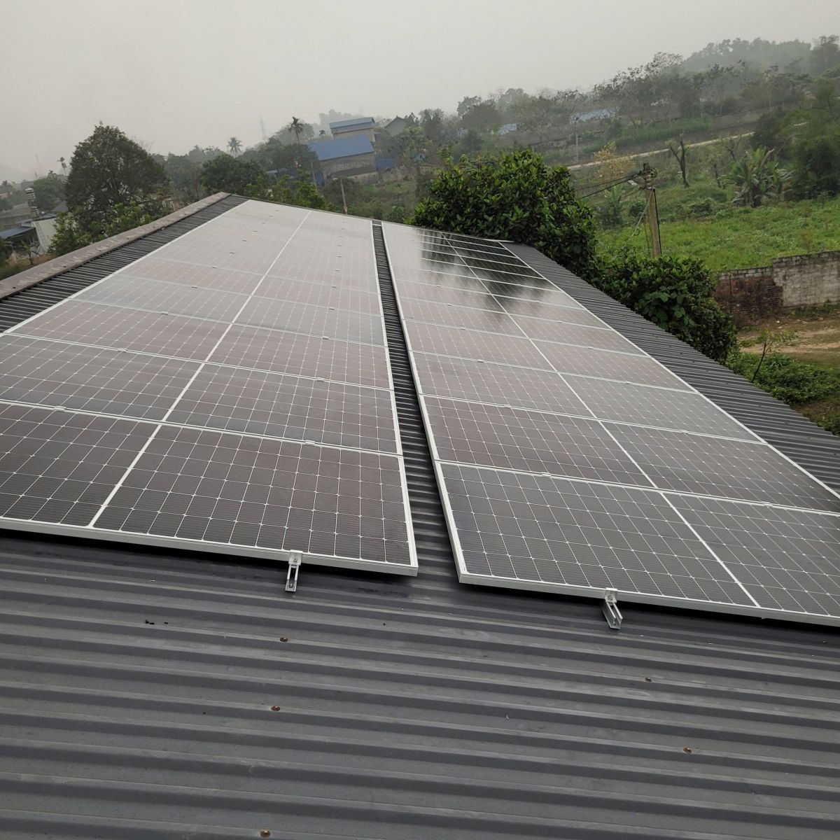 thi-cong-he-thong-dien-mat-troi-tai-thai-nguyen